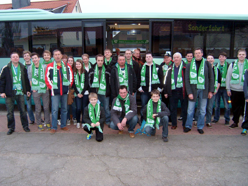 Fans beim Ausw�rtsspiel in Borsum